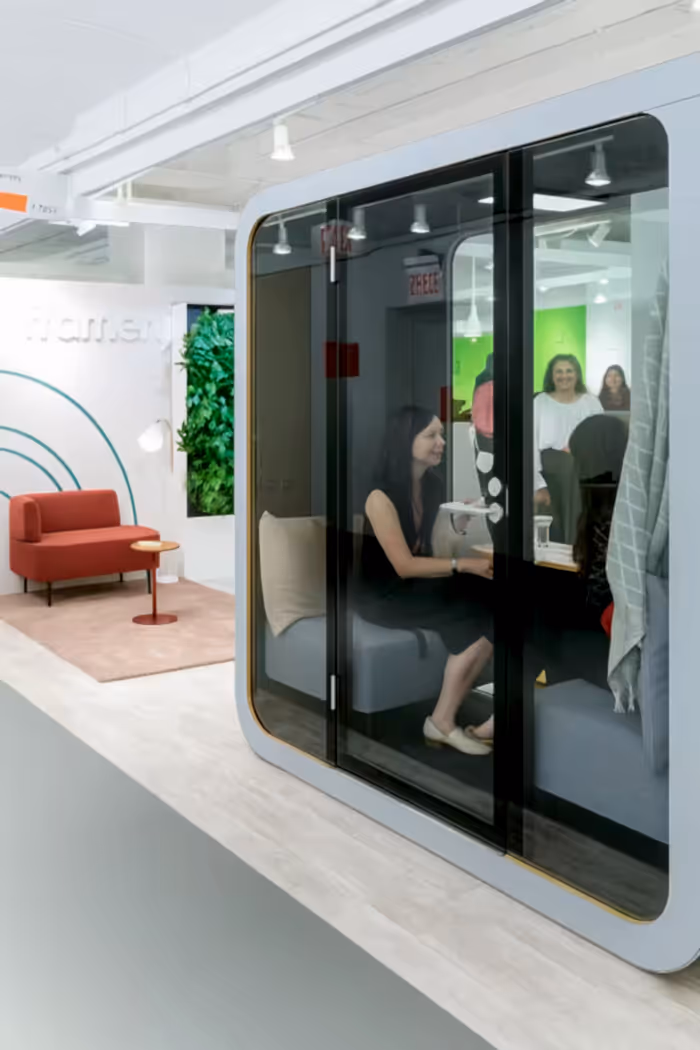 Akustik-Ofis-Calisma-Kabini-Medium-5-1